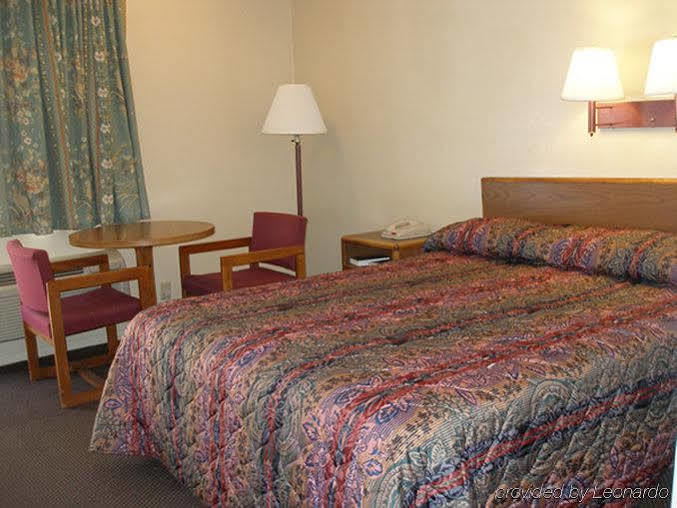 Scottish Inns Richmond Hill Zewnętrze zdjęcie