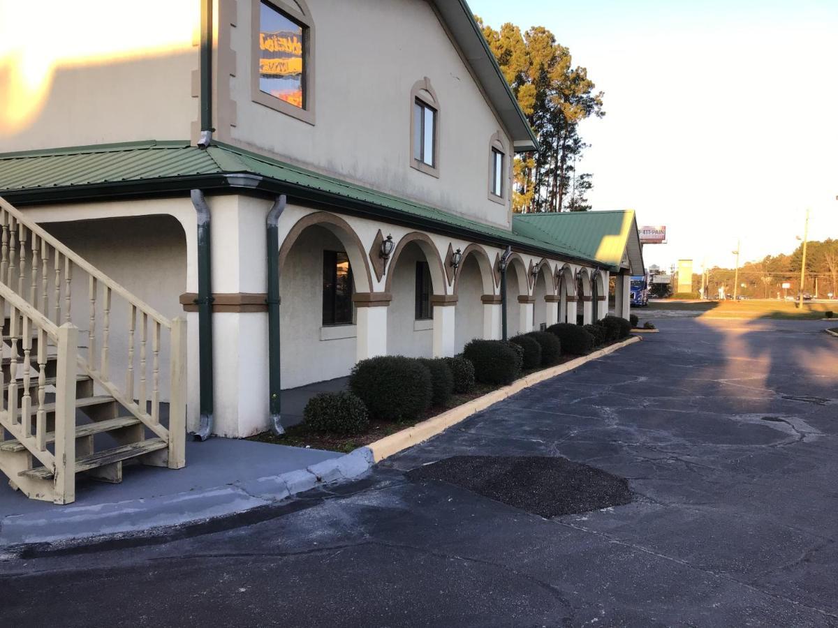 Scottish Inns Richmond Hill Zewnętrze zdjęcie
